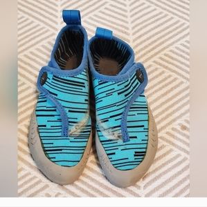 Butora Kids climbing shoes